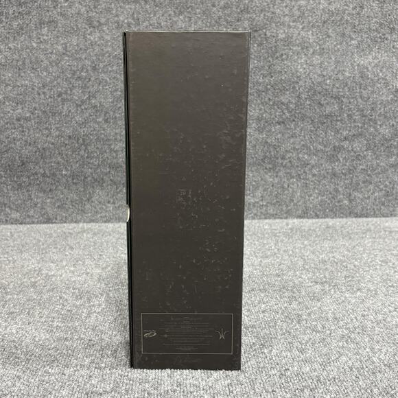 Jason Wu Fashion Royalty Doll Limited Edition Kyori Sato Skin‎ Is In Boxed COA - Picture 7 of 13